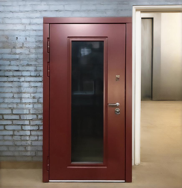 Дверь со стеклом (фото из цеха)