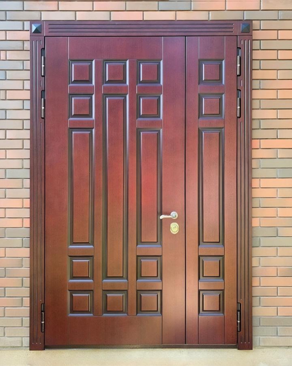 Полуторная глухая дверь