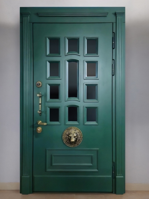 Остекленная зеленая со львом