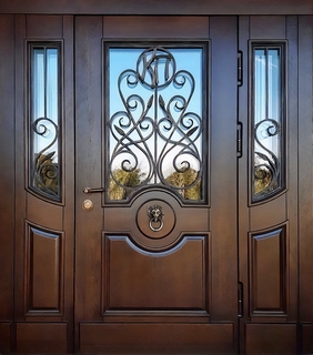 Парадная входная группа с терморазрывом, остеклением, ковкой и кнокером (МДФ шпон) Парадная входная группа с терморазрывом, остеклением, ковкой и кнокером (МДФ шпон)