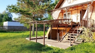 Навес из поликарбоната полуарочный (пристройка к дому) Навес из поликарбоната полуарочный (пристройка к дому)