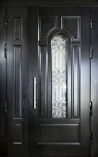 Полуторастворчатая металлическая термодверь со стеклом, ковкой и ручкой-скобой (черные панели МДФ шпон) Полуторастворчатая металлическая термодверь со стеклом, ковкой и ручкой-скобой (черные панели МДФ шпон)