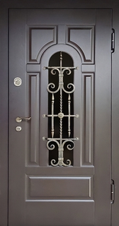 Металлическая термодверь с псевдофиленчатыми панелями МДФ, стеклом и ковкой Металлическая термодверь с псевдофиленчатыми панелями МДФ, стеклом и ковкой